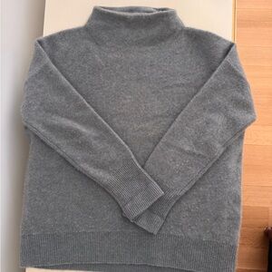 Vince Heather Gray 100% Cashmere Mock Neck Sweater